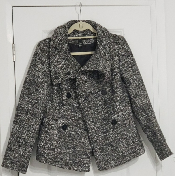 Jacket - Picture 1 of 4